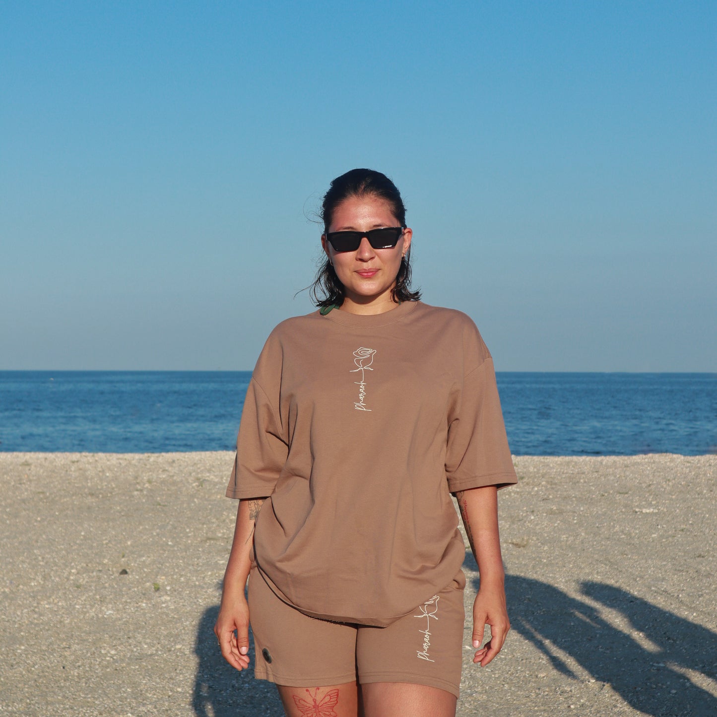ROYAL ROSE | CHOCOLATE TSHIRT - PRE ORDER